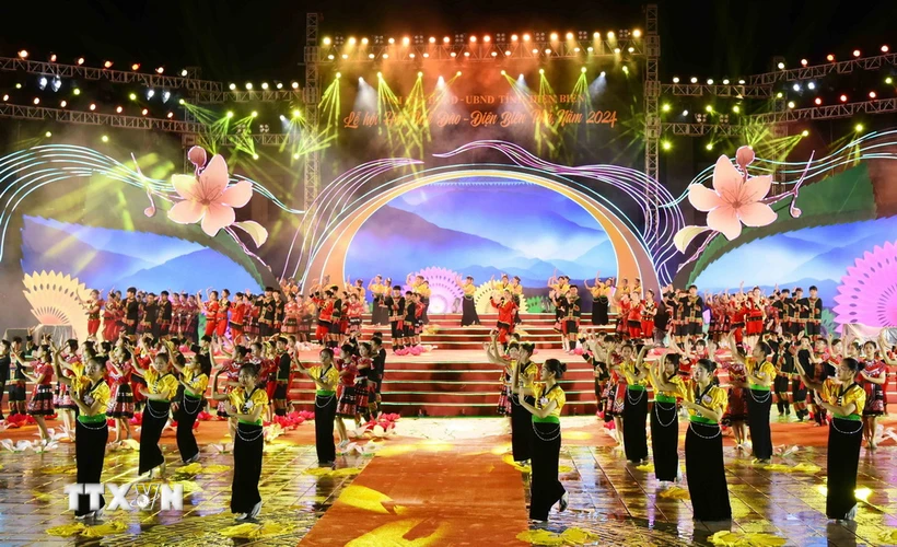 Nhiều hoạt động văn hóa, thể thao đặc sắc tại Lễ hội Hoa Anh Đào-Điện Biên Phủ