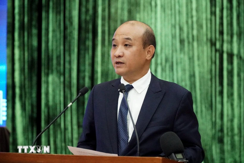 Phó Chủ tịch UBND thành phố Đà Nẵng Lê Quang Nam phát biểu. (Ảnh: Quốc Dũng/TTXVN)