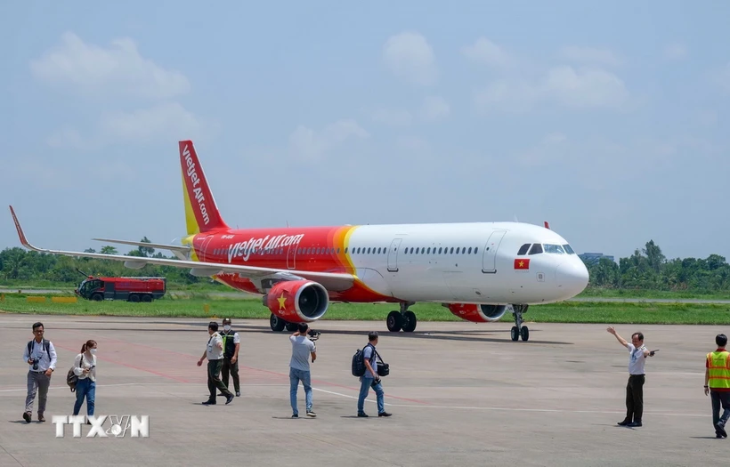 Một máy bay của Vietjet Air tại sân bay Cần Thơ. (Ảnh: Thanh Liêm/TTXVN)